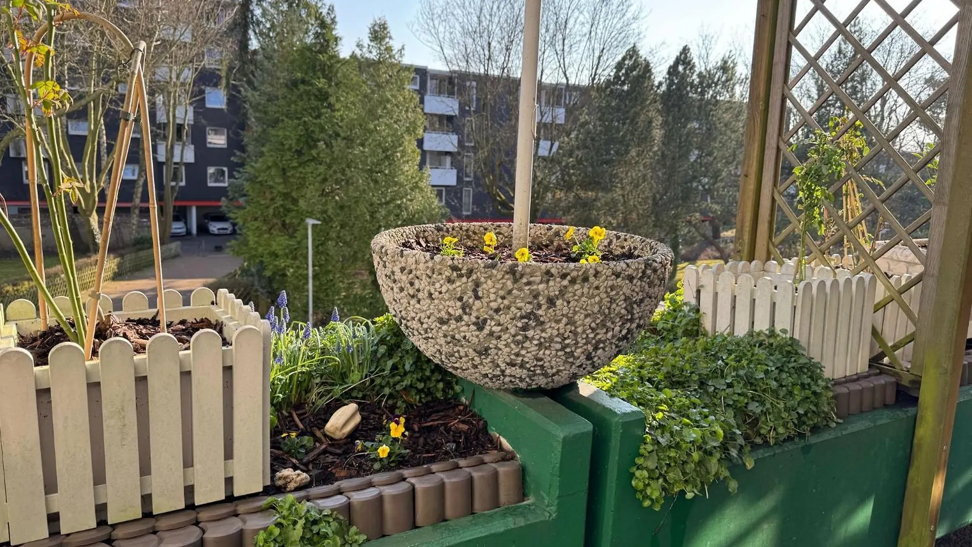 200 Qm Wohnug Mit Sonnenterrasse Und Wintergarten Hannover
