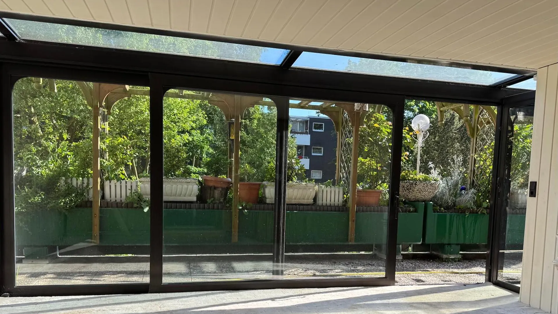Lejlighed 200 Qm Wohnug Mit Sonnenterrasse Und Wintergarten Hannover